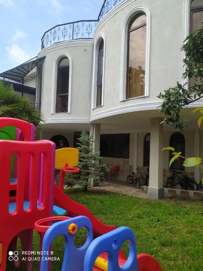 Aparthotel House On Moryakov 55 Chakvi Esterno foto