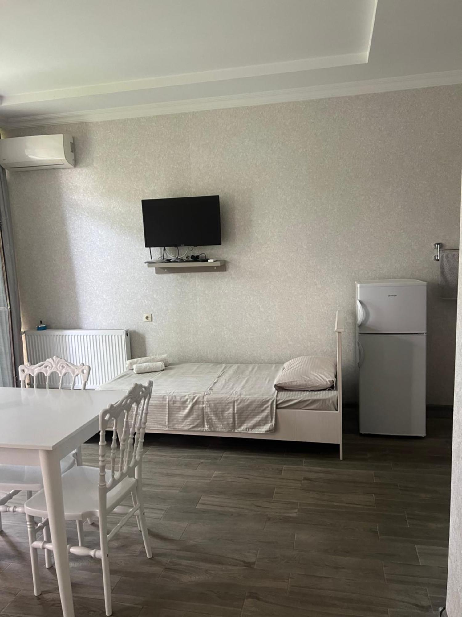 Aparthotel House On Moryakov 55 Chakvi Esterno foto